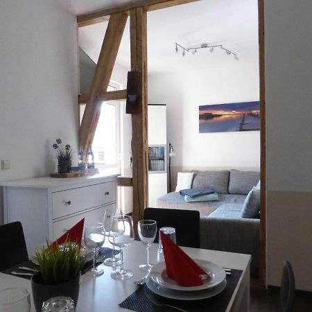 Ferienwohnung Friedrich Schiller, 2 Schlafzimmer, Balkon,Kostenloses Wifi, Naehe Zentrum, Jena Ngoại thất bức ảnh