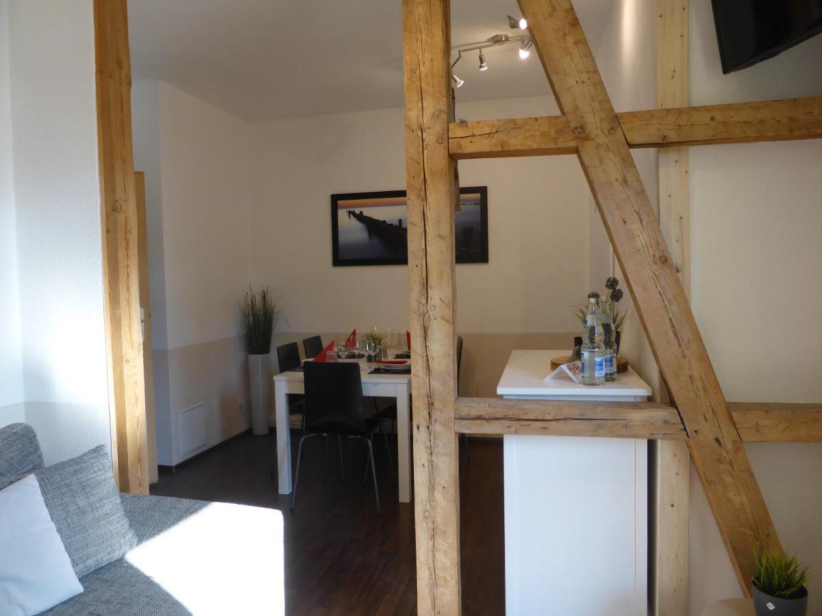 Ferienwohnung Friedrich Schiller, 2 Schlafzimmer, Balkon,Kostenloses Wifi, Naehe Zentrum, Jena Ngoại thất bức ảnh