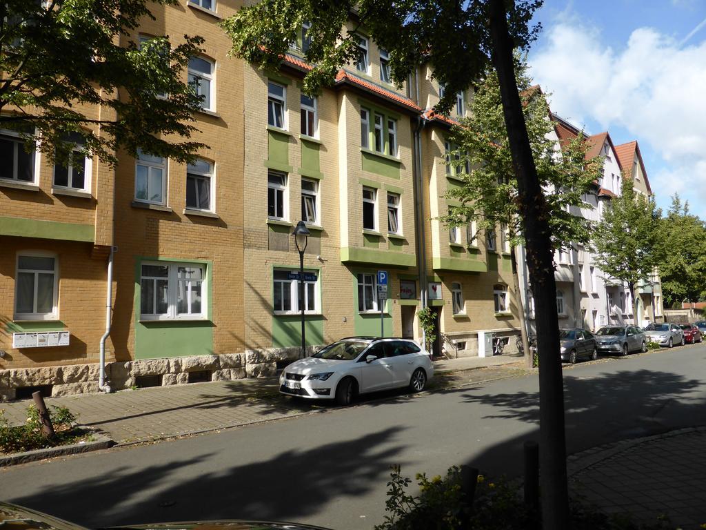 Ferienwohnung Friedrich Schiller, 2 Schlafzimmer, Balkon,Kostenloses Wifi, Naehe Zentrum, Jena Ngoại thất bức ảnh